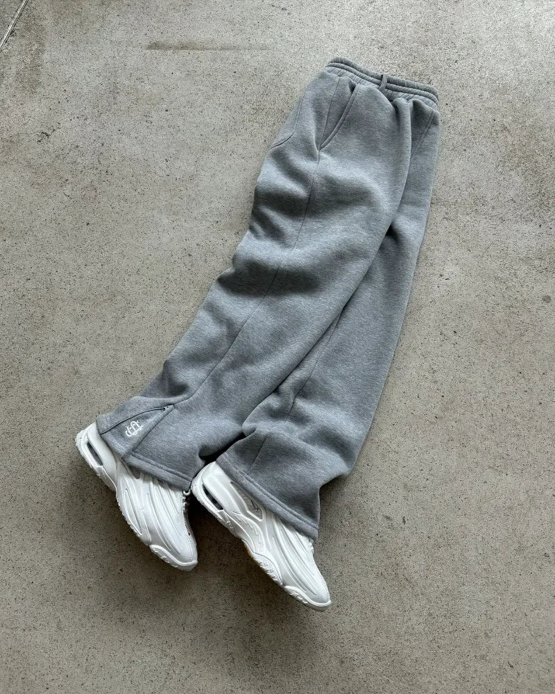 SU | TRACKSUIT