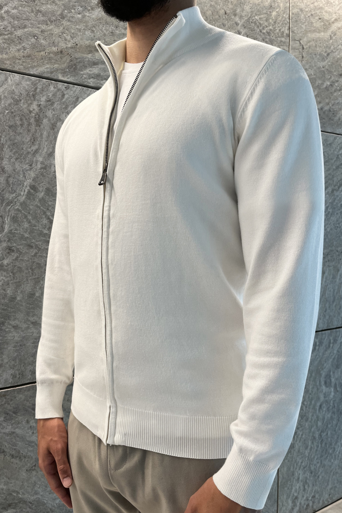 Faro Full Zip Sweater - White 