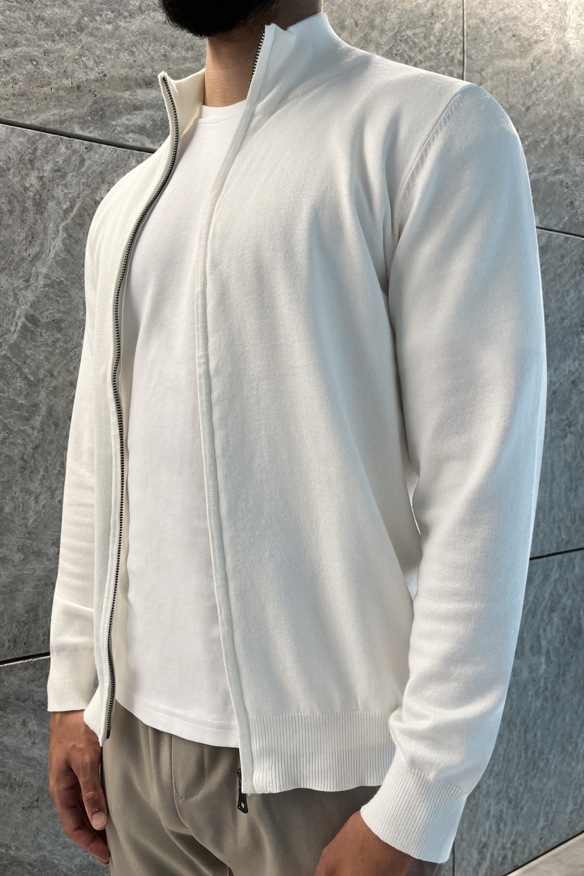 Faro Full Zip Sweater - White 