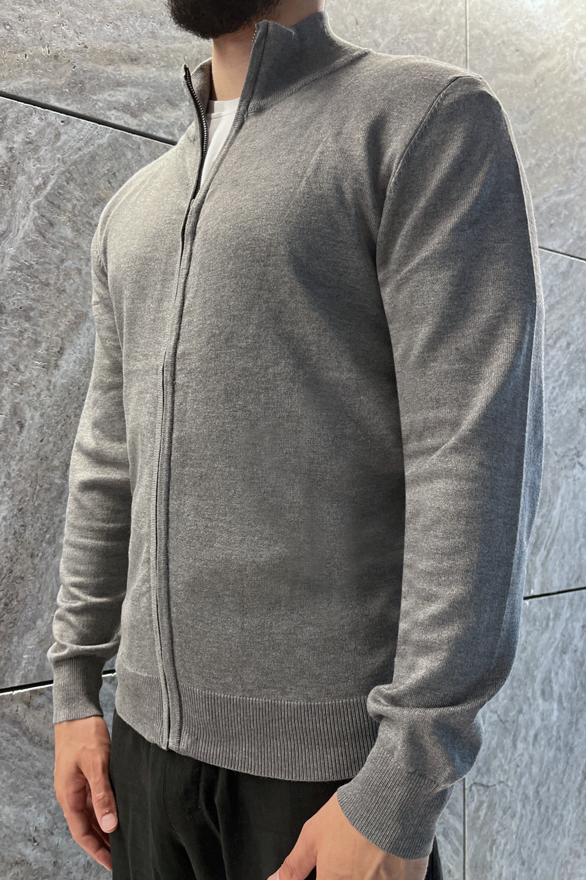 Faro Full Zip Sweater - Grey 