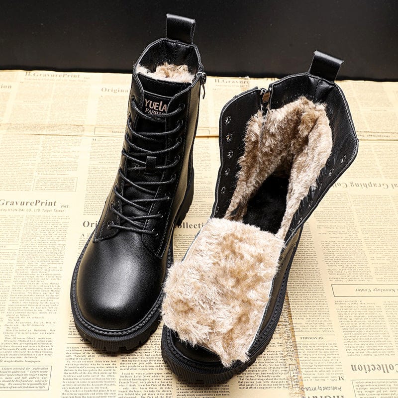 Helena - Lace-up winter boots with a lined interior